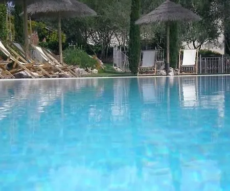 Terme Di Caldana Oda ve Kahvaltı 4*